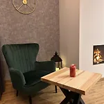 Wiktoria Krynica-zdroj Гостевой дом 4*